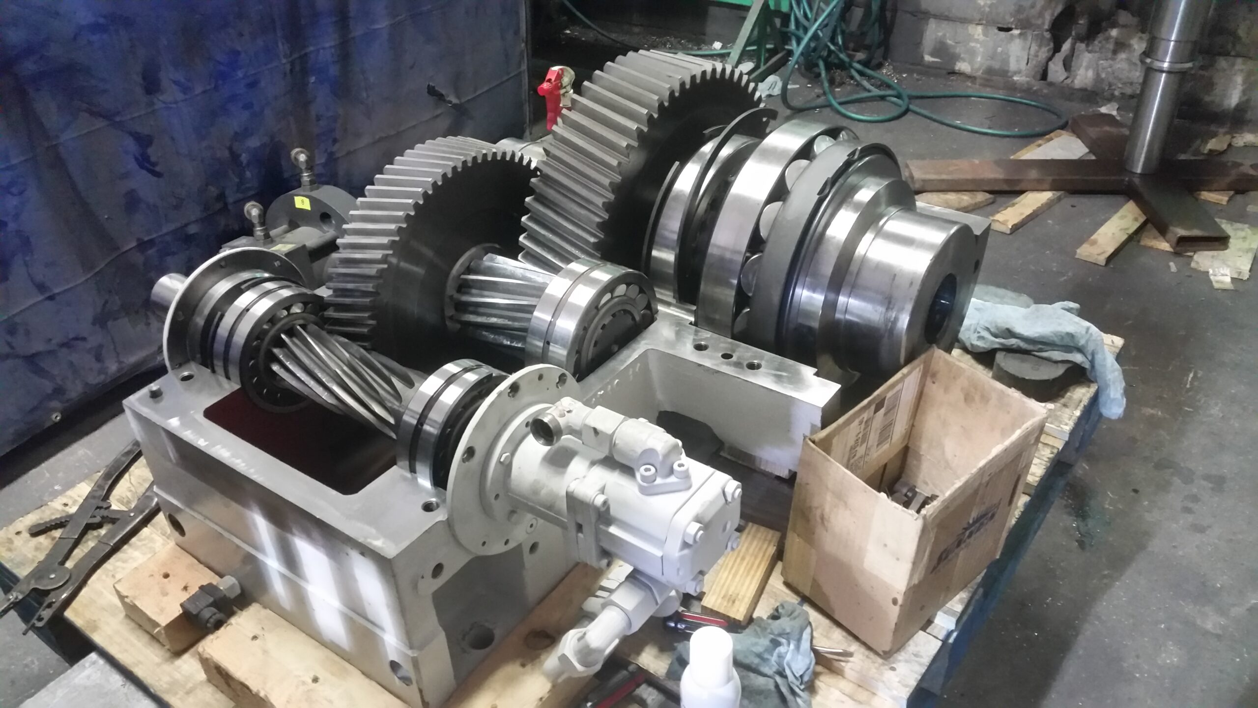 Gearbox Repair for Single Screw Extruder