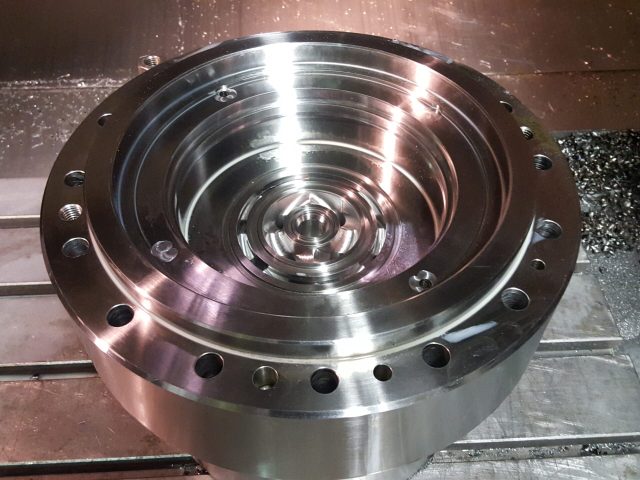 Close-up of concentric machined grooves on a sealing face