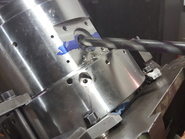 Housing clamped for boring on the horizontal machine