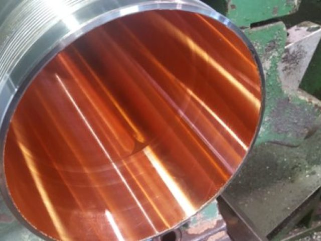 Mirror finish inside a honed bronze bore
